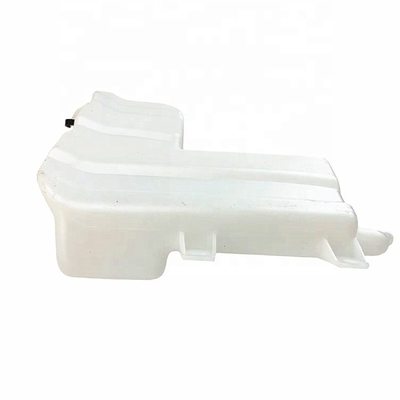 1311010E8AUS Tanque de expansión para el sistema de refrigeración de camiones JAC Accesorios de tamaño estándar