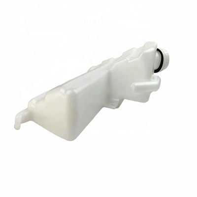1311010E8AUS Tanque de expansión para el sistema de refrigeración de camiones JAC Accesorios de tamaño estándar