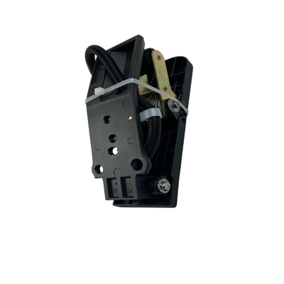 Pedal de reposo del freno del gas de todos los estilos de automóviles para SINOTRUK HOWO Accesorios electrónicos del pedal del gas