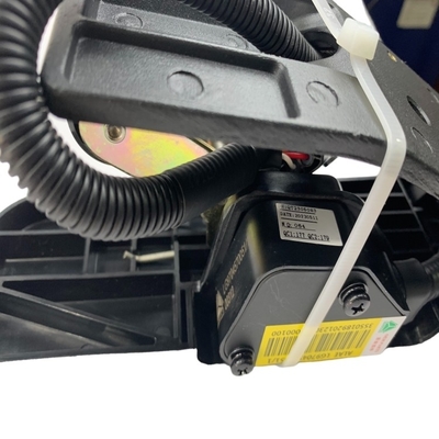 Pedal de reposo del freno del gas de todos los estilos de automóviles para SINOTRUK HOWO Accesorios electrónicos del pedal del gas