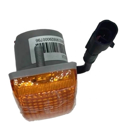 Modelo de camión Howo Howo Wg9925720013/Wg9925720014 Luz del indicador de giro del vehículo 12 meses