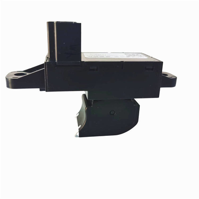 Accesorios originales para camiones 100% probados Conmutador de elevación de vidrio de potencia 3750040LE642 para el montaje de automóviles JAC