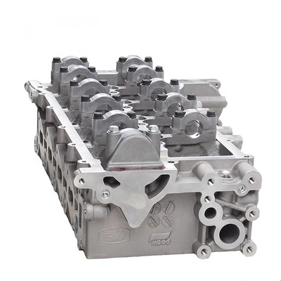 X10006961 D20TCIE Partes de camiones Cabeza de cilindro para camiones y carretillas elevadoras de motor de Yunnei