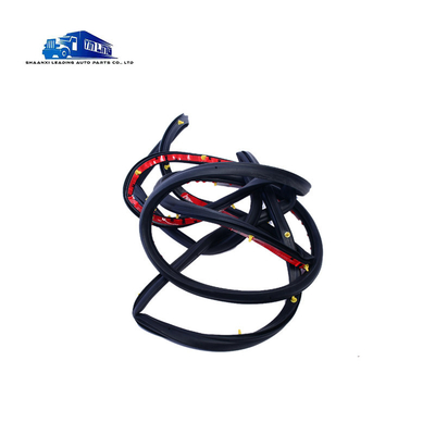 Banda de goma de sellado de la puerta delantera izquierda para piezas de camión Foton OEM NO F1B18061200034A1916